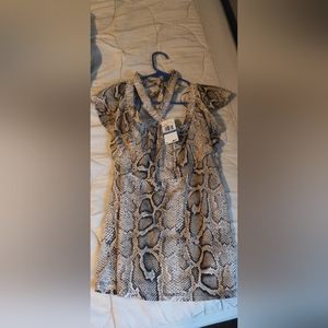 Michael kors xl shirt